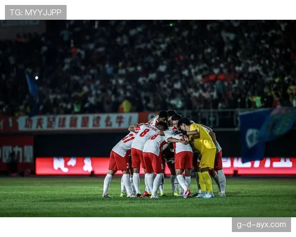 西甲揭幕战打响，主力缺阵考验球队实力